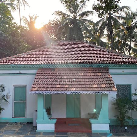Casa Happy Dervish, 2Mins Away From The Beach Anjuna Bagian luar foto