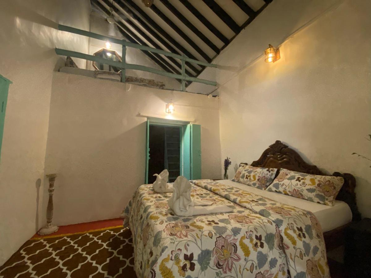 Casa Happy Dervish, 2Mins Away From The Beach Anjuna Bagian luar foto