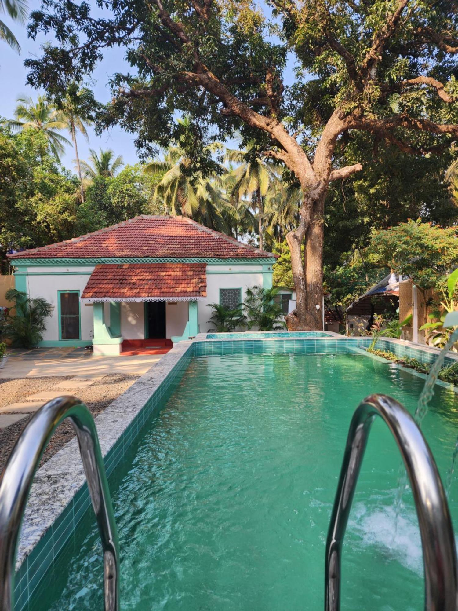 Casa Happy Dervish, 2Mins Away From The Beach Anjuna Bagian luar foto