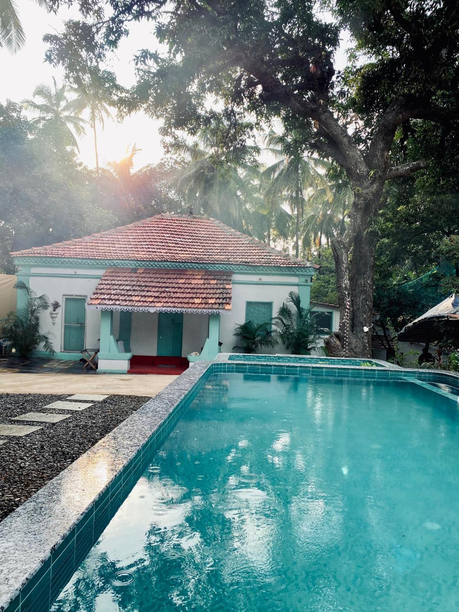 Casa Happy Dervish, 2Mins Away From The Beach Anjuna Bagian luar foto