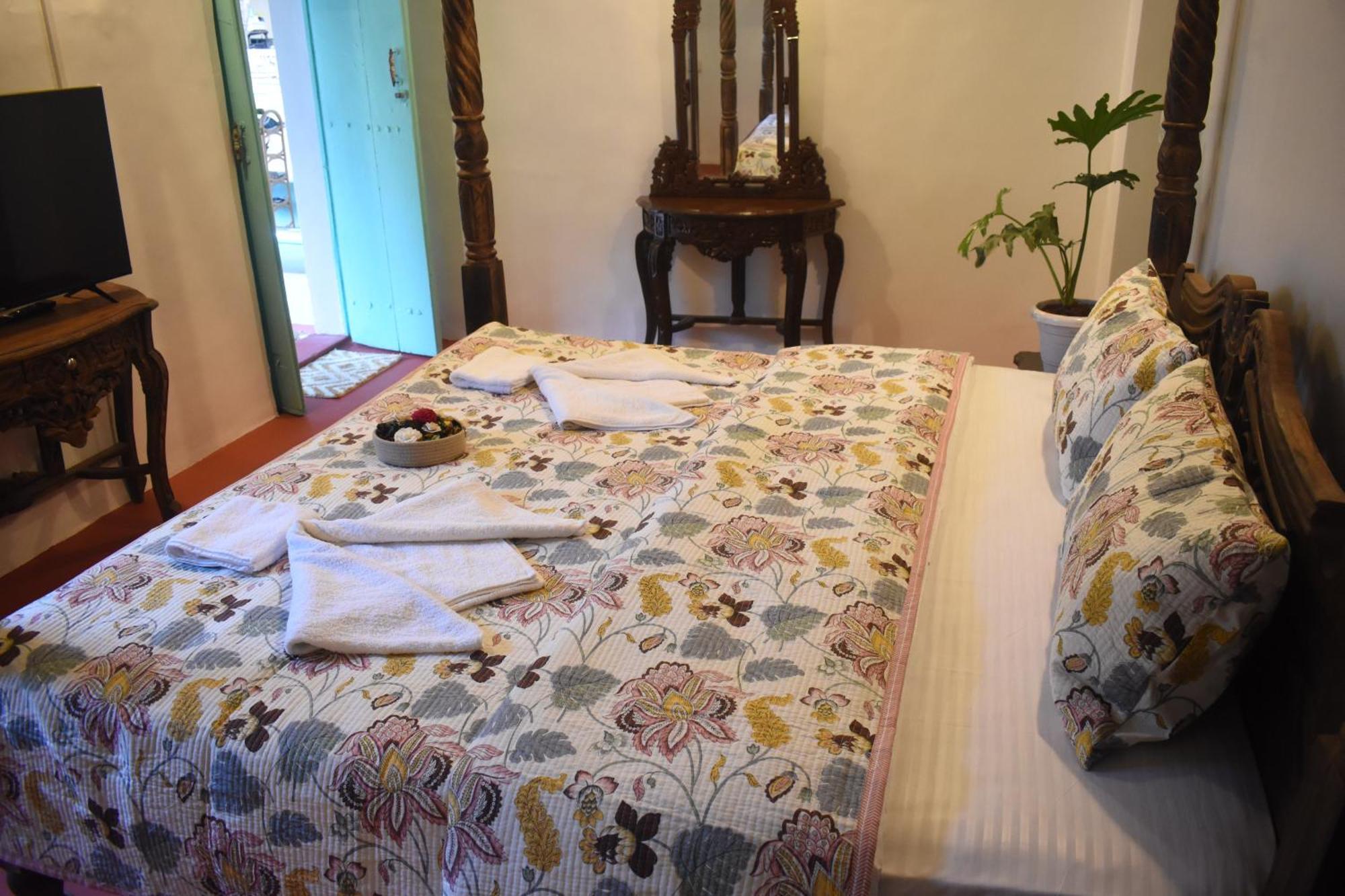 Casa Happy Dervish, 2Mins Away From The Beach Anjuna Bagian luar foto
